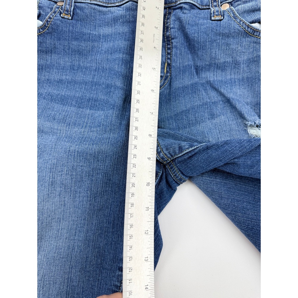 Torrid Denim First At Fit Distressed Bermuda Shorts Blue Medium Wash Womens 14 - Picture 6 of 8